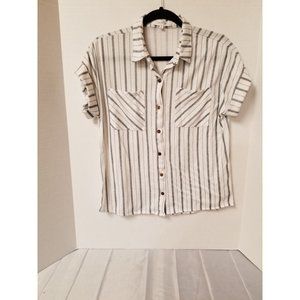 Anthropologie Eden & Olivia white & gray striped  button down short sleeve blous